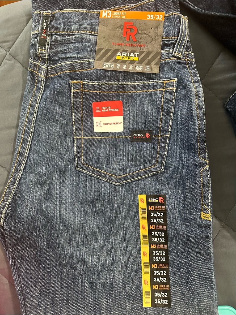 Ariat M3 Loose Fit Men’s Jeans in Dark Blue Wash